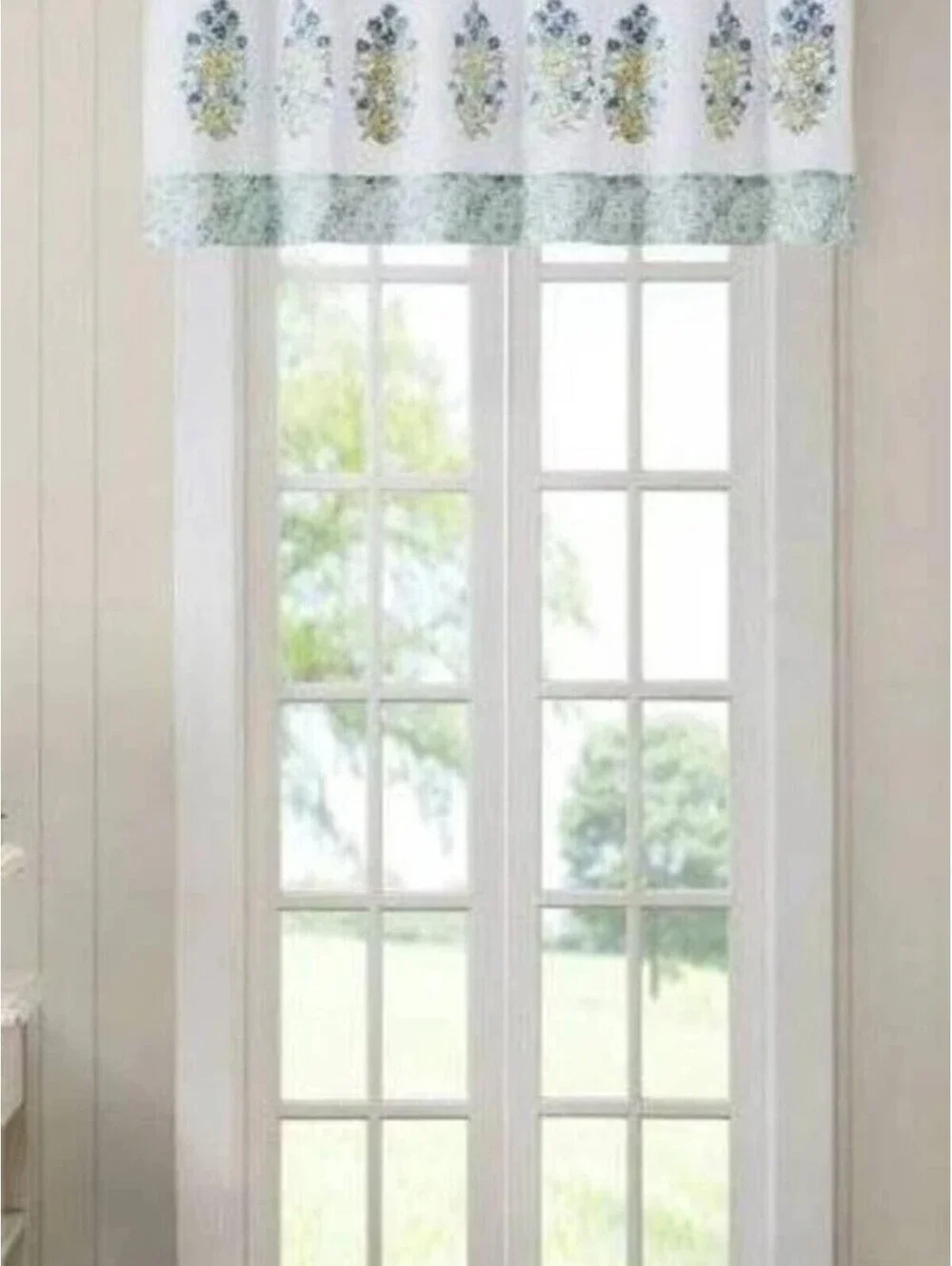 Lauren Conrad Valance Set 2 Pc Madison Park Green White Floral Paisley